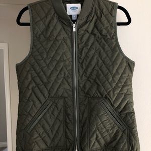 Old Navy Lightweight Quilted Vest